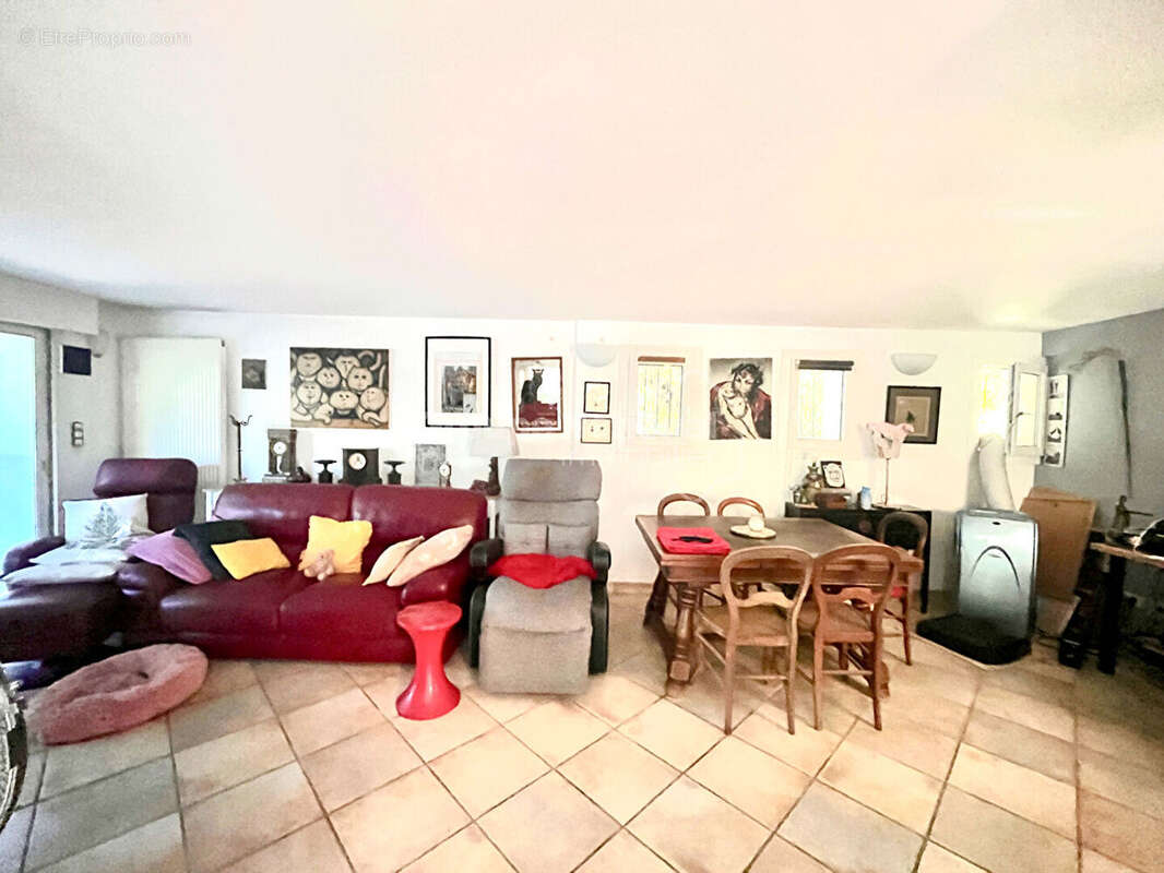 Mas 4 chambres avec jardin & piscine - photo 9