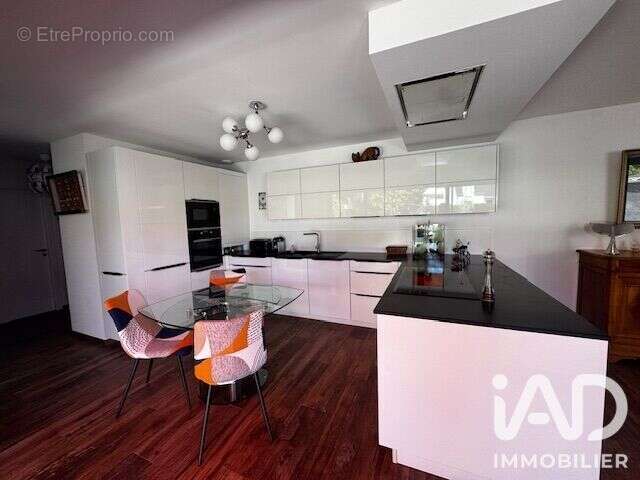 Maison 138 m² à Batz-Sur-Mer  - photo 5