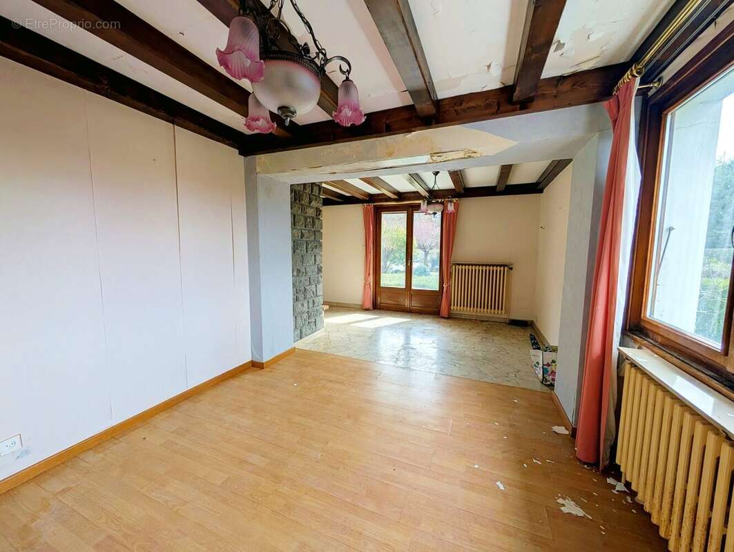 Appartement à SAINT-PIERRE-EN-FAUCIGNY