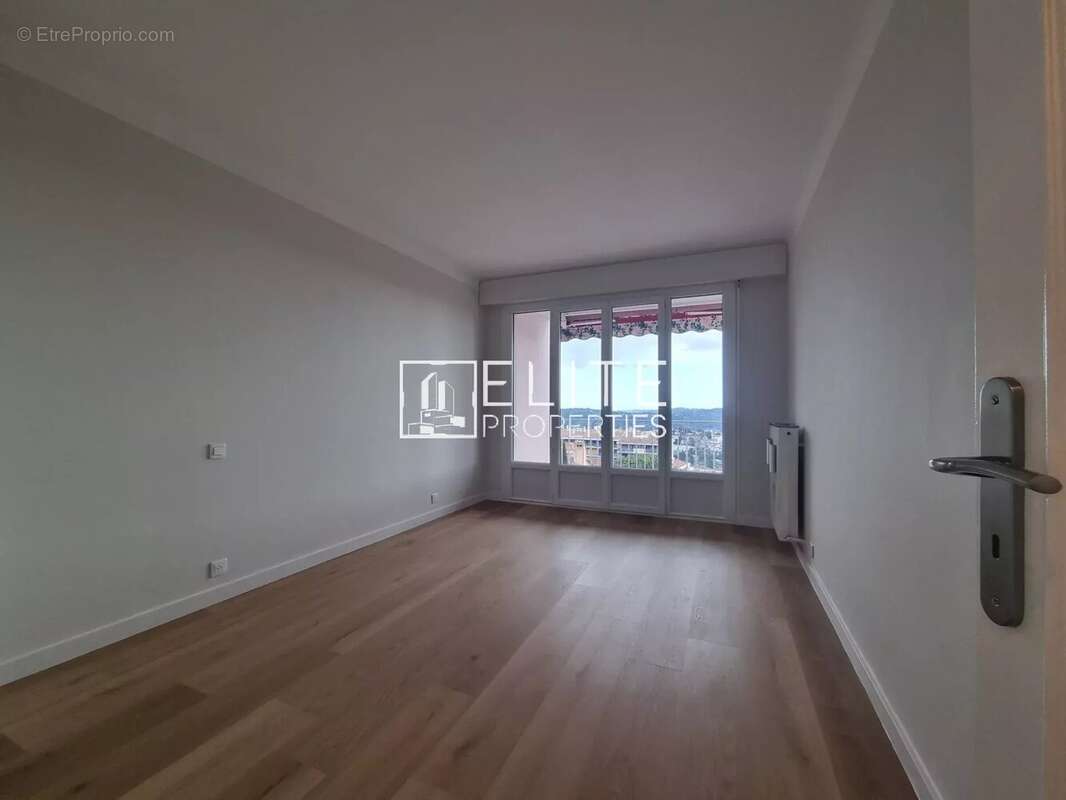 Appartement à GRASSE