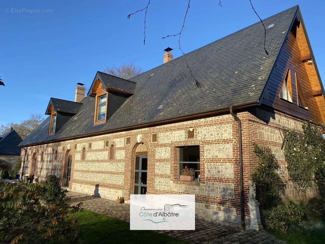 Maison à VEULES-LES-ROSES