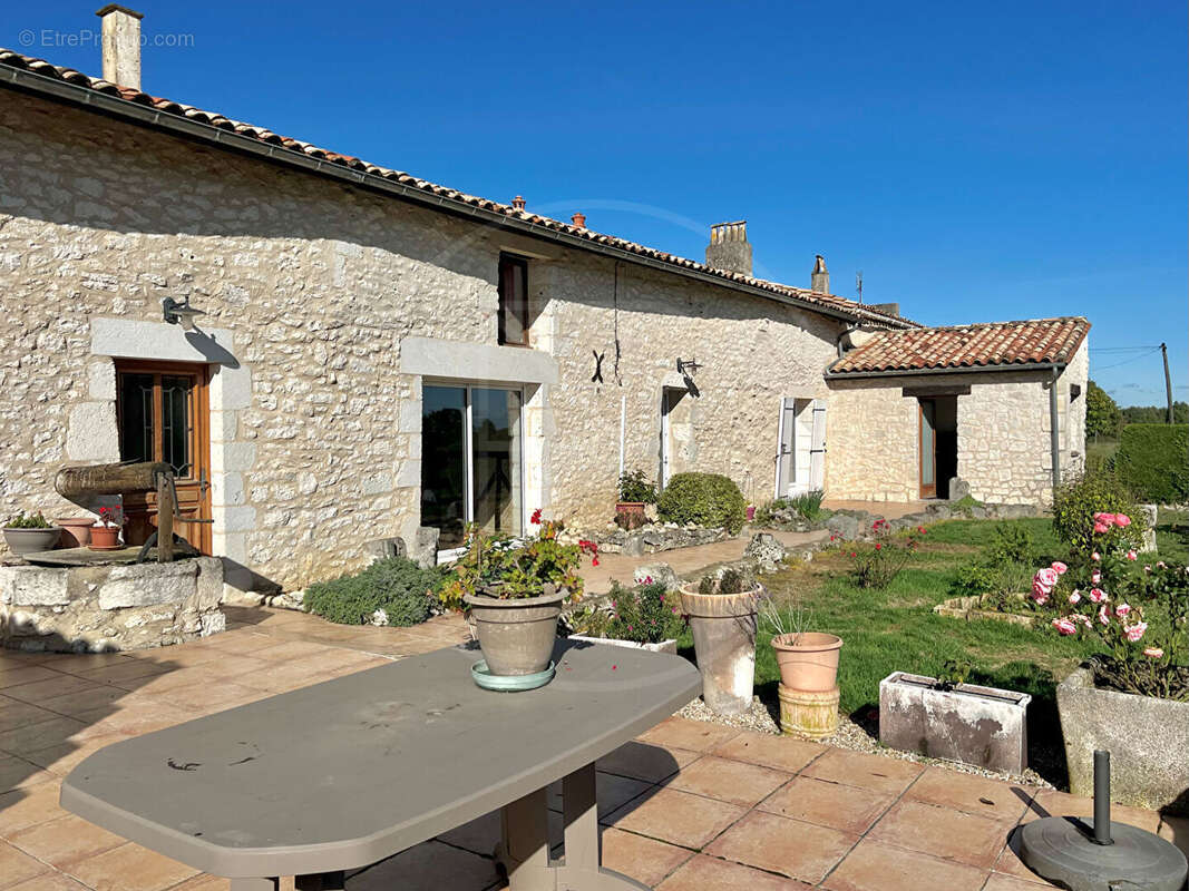 Maison à SAINTE-FOY-LA-GRANDE