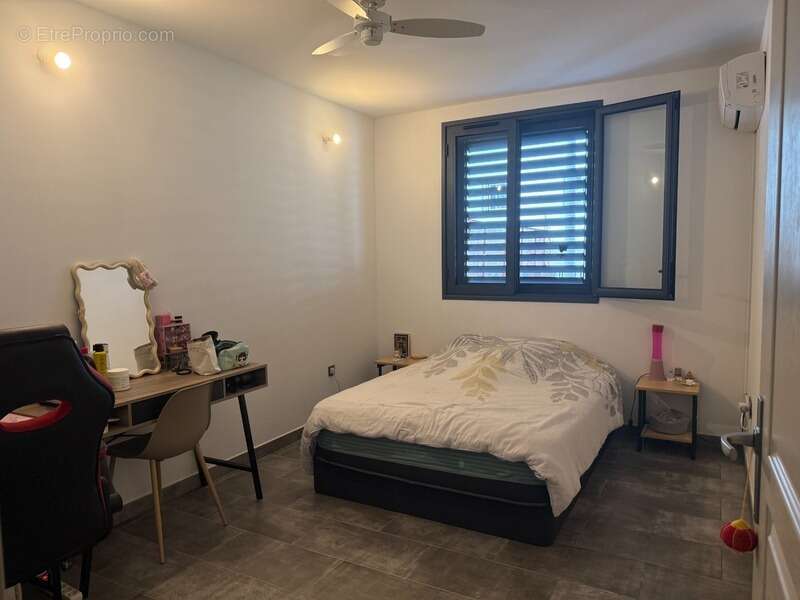 Appartement à SAINT-DENIS