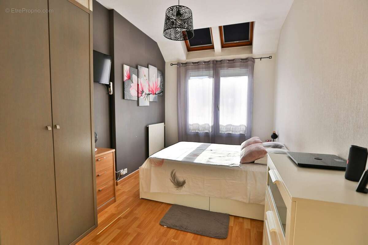 Appartement à PONTAULT-COMBAULT