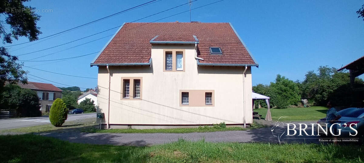 Maison 139 m² à Bru  - photo 3