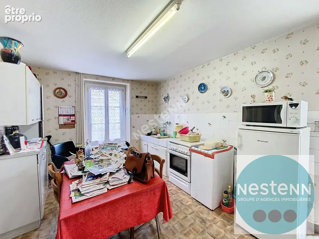 Maison de plain-pied à rénover - Beau potentiel au coeur de Saint-Gervais-la-Forêt - photo 6