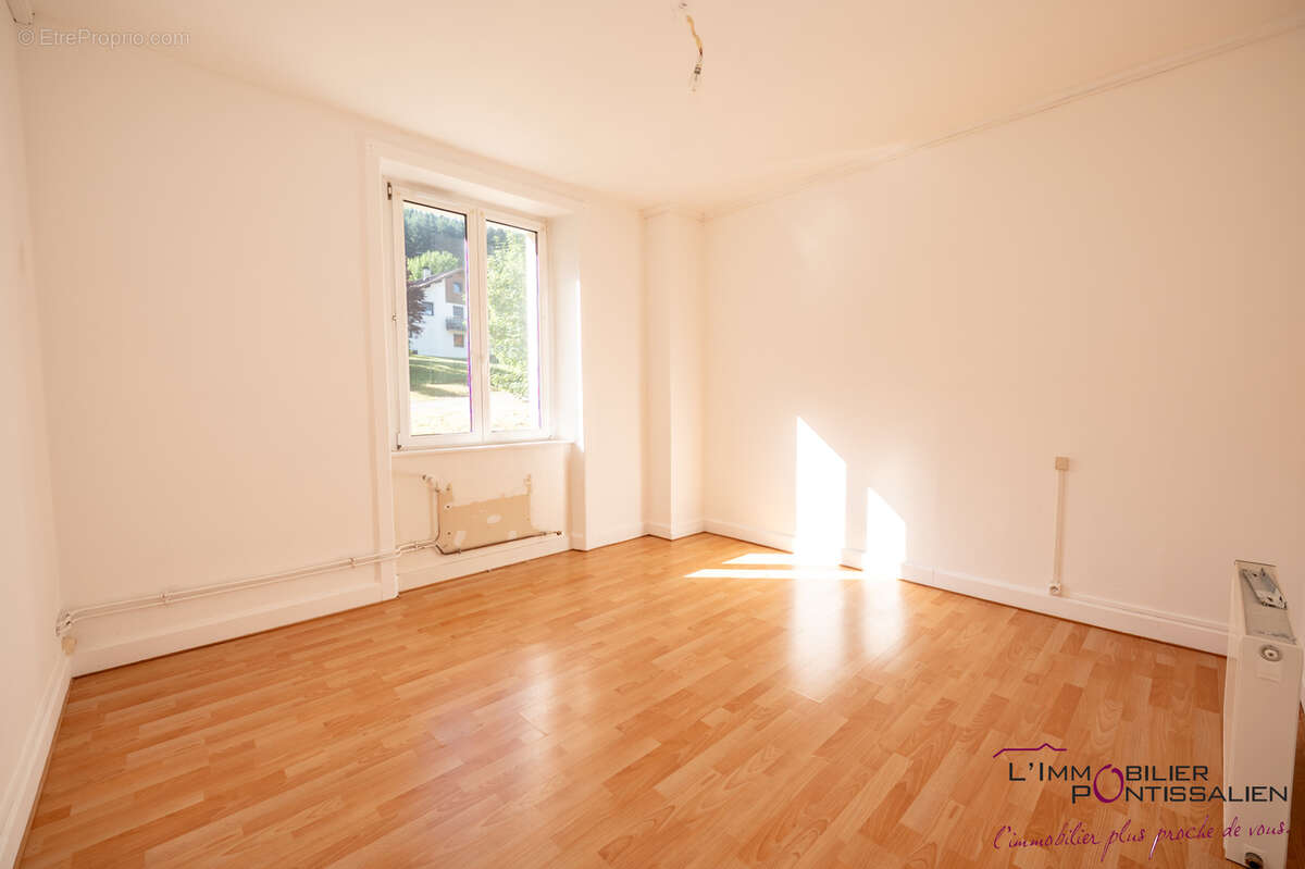 Appartement de 82 m2 au cœur de Malbuisson. - photo 5