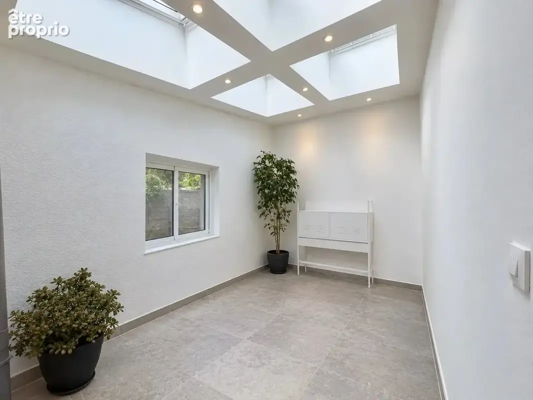 ALTKIRCH - Maison 5 pièces sur les hauteurs avec terrasse et jardin - photo 6
