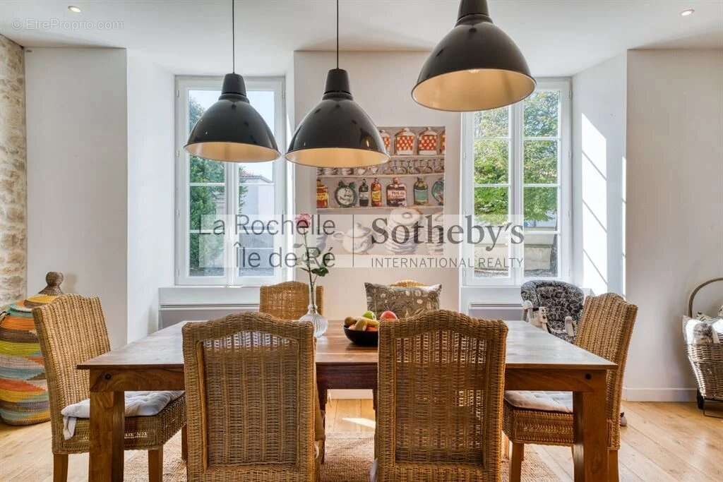 Maison à SAINTE-SOULLE