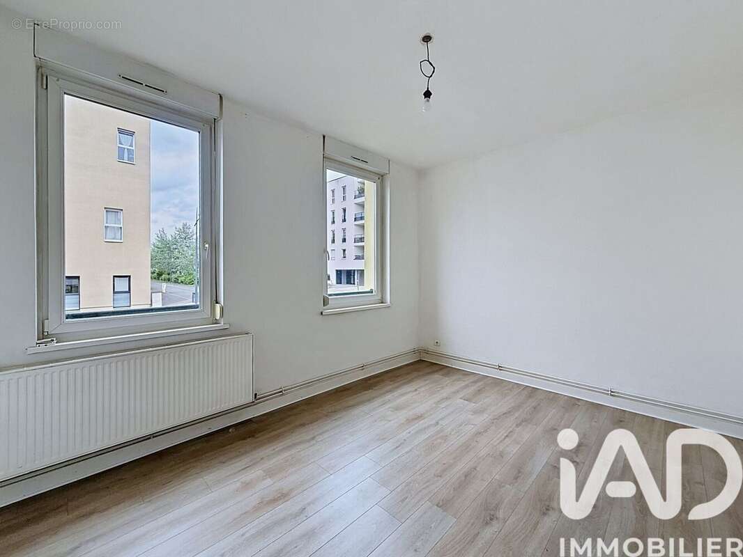 Appartement 42 m² à Yutz  - photo 2