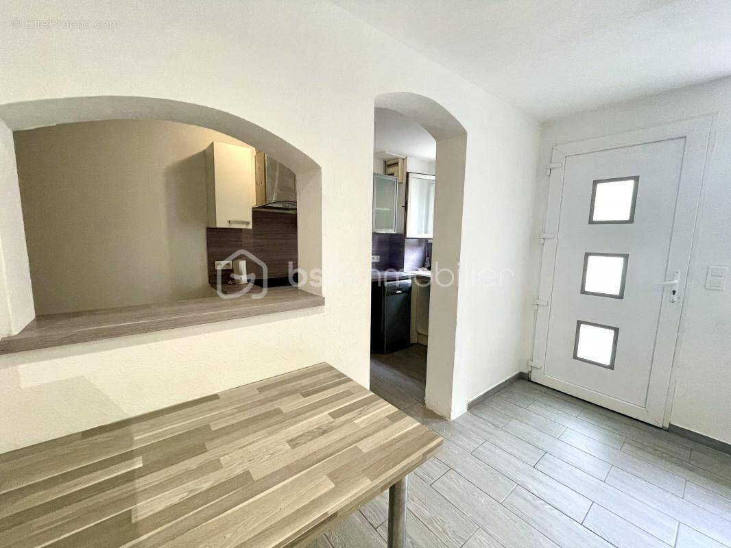 Maison à VILLELONGUE-DE-LA-SALANQUE