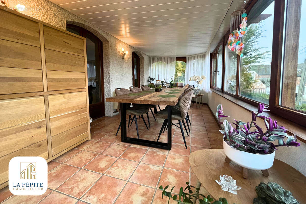 Maison à MECQUIGNIES