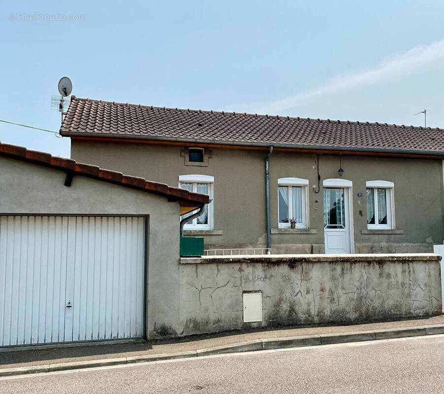 Maison à MONTCEAU-LES-MINES