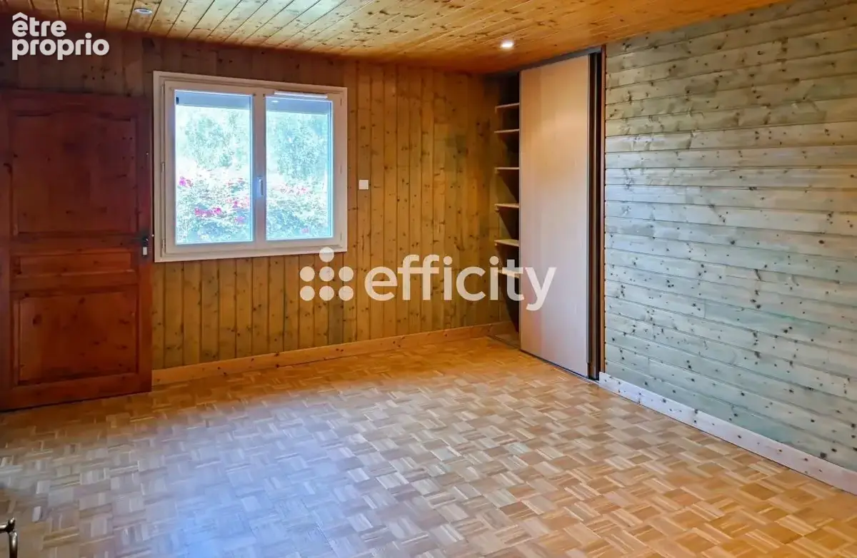 Maison 193 m² à La Chatre  - photo 11