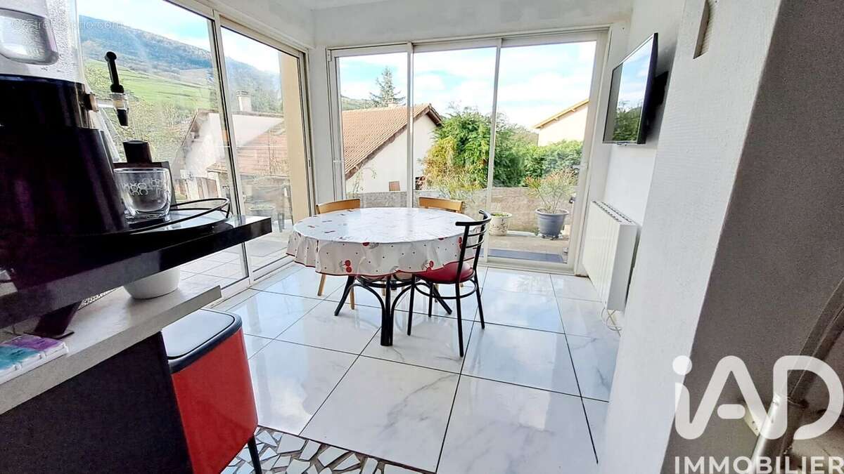 Photo 8 - Maison à SAINT-CHAMOND