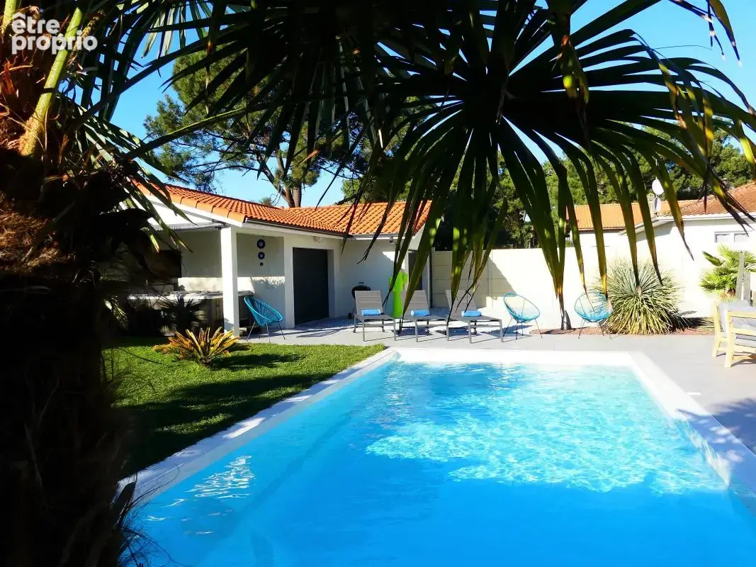 Maison 8 pièces 197 m² à vendre à Biscarrosse (40600) - photo 2