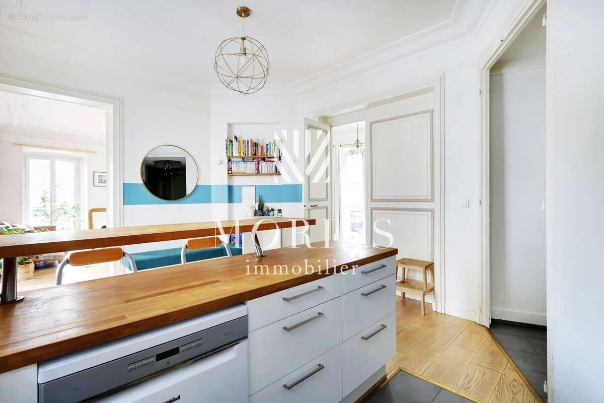 Appartement à PARIS-9E