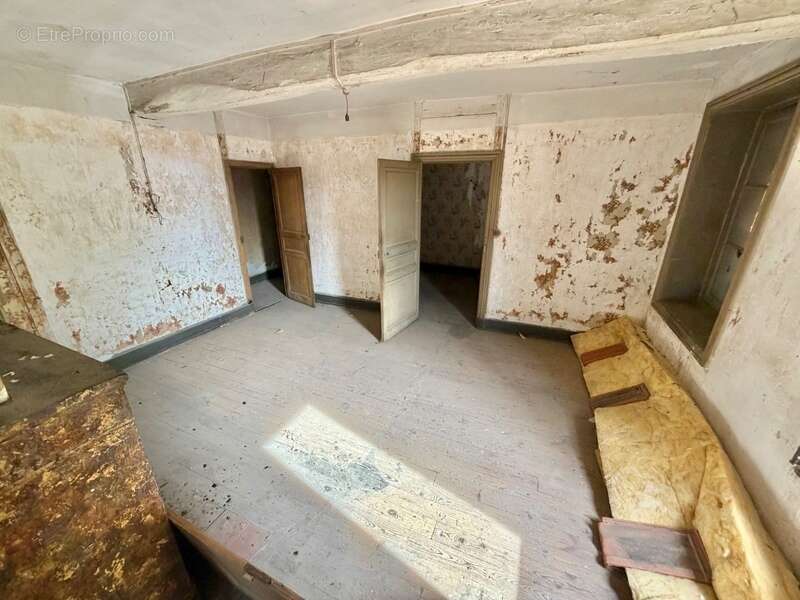 Appartement à VILLEREST