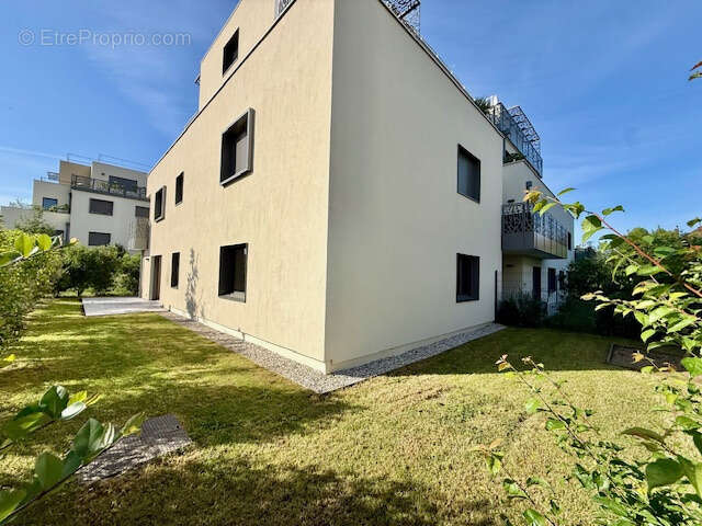 Appartement à DIVONNE-LES-BAINS