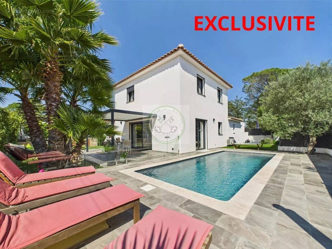 Maison à PUGET-SUR-ARGENS