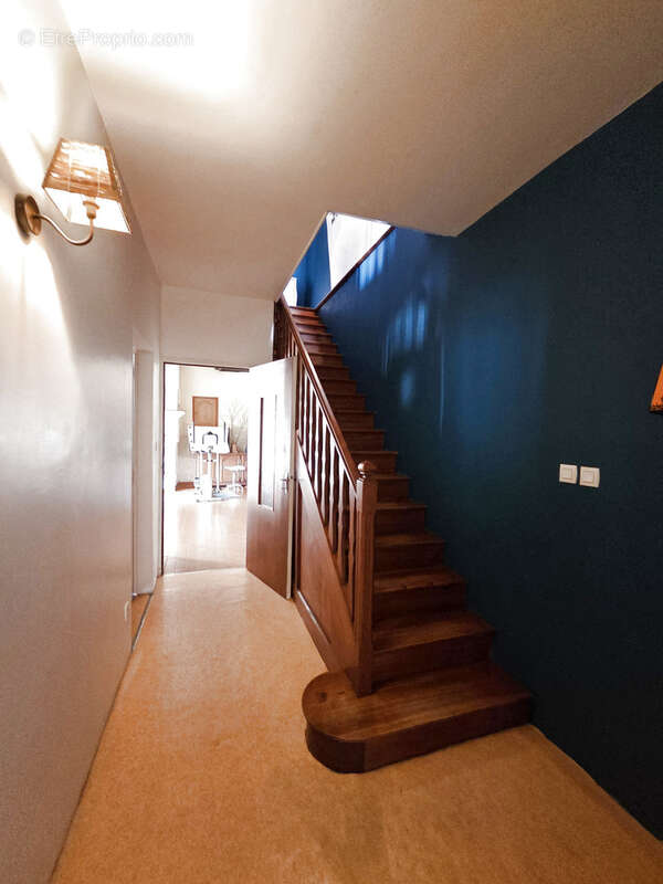 Maison à TRIAC-LAUTRAIT