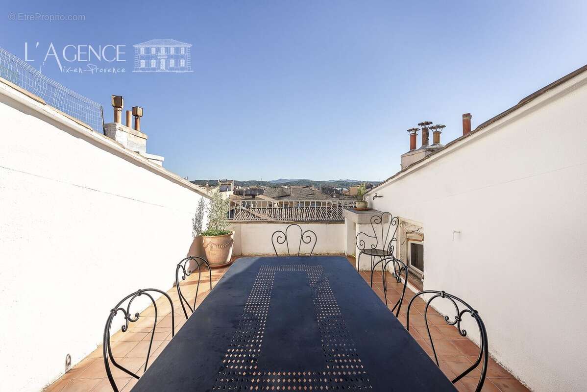 Appartement à AIX-EN-PROVENCE