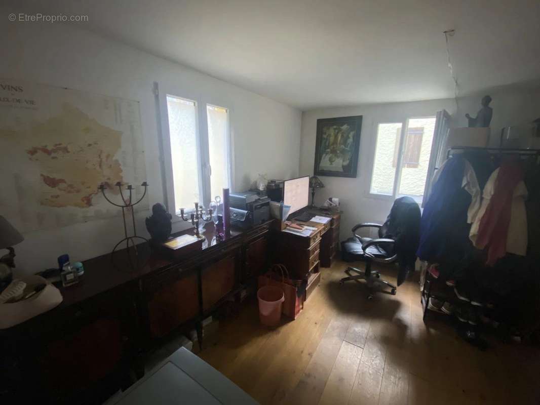 Maison à IVRY-LA-BATAILLE