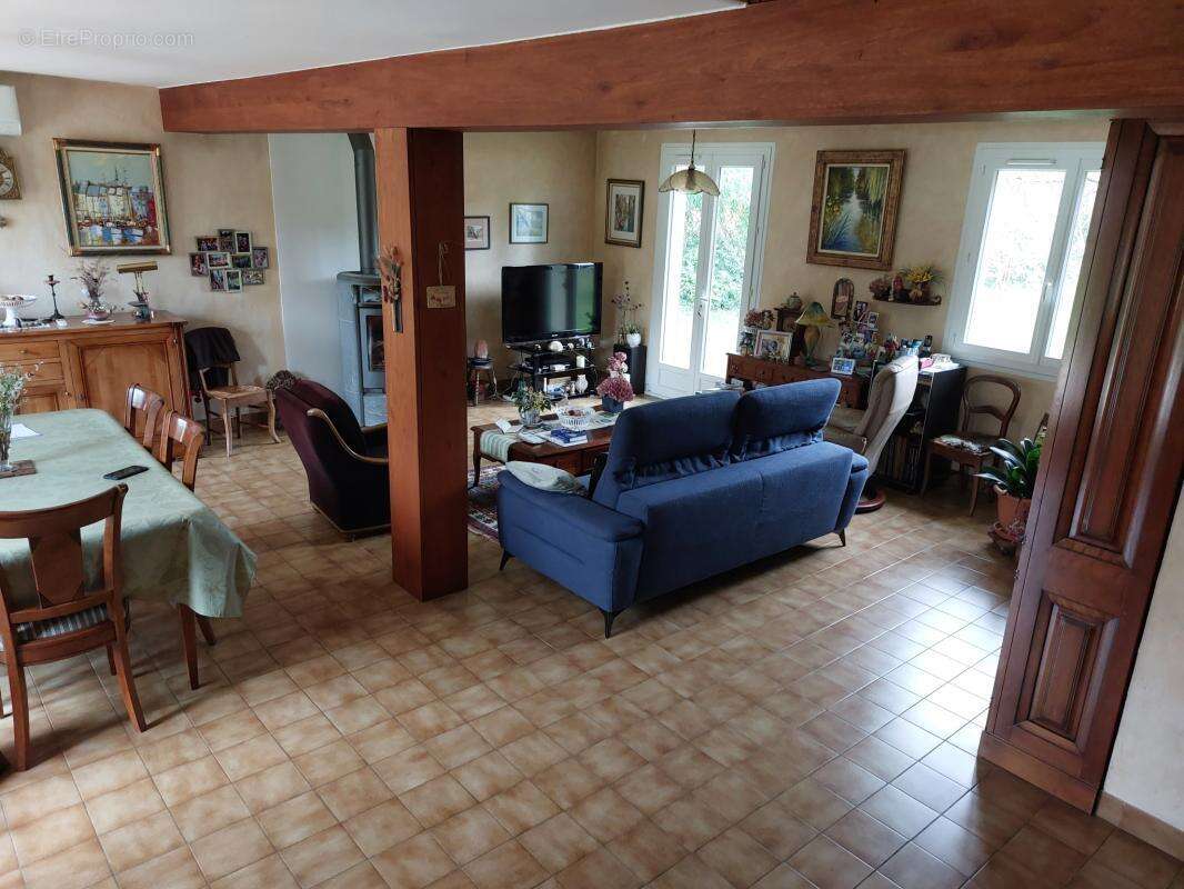 Maison à SAVIGNE-L'EVEQUE