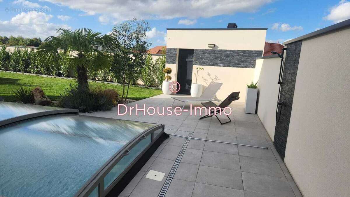 Maison à BREVIANDES