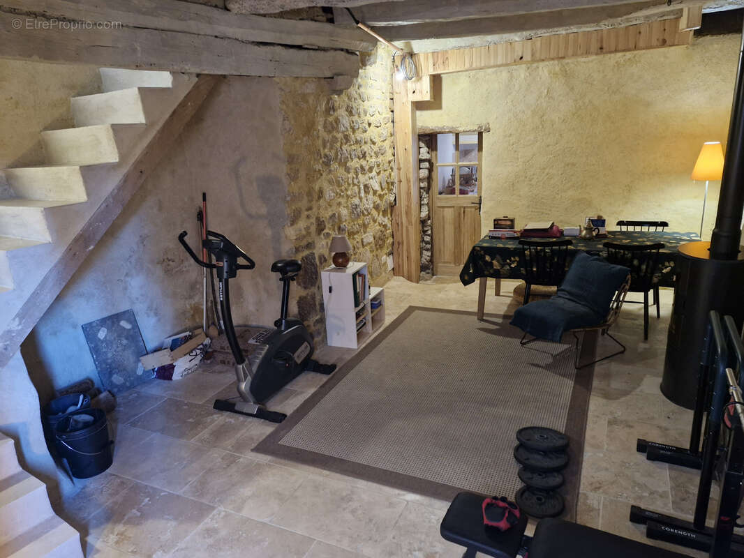 Maison à SAIGNON