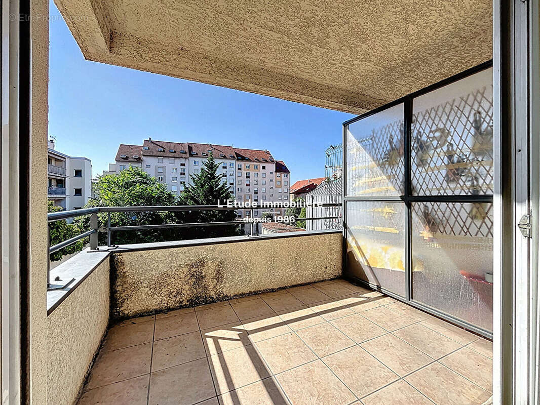 Appartement à LYON-8E