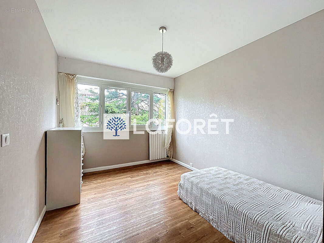 Appartement à NOISY-LE-ROI