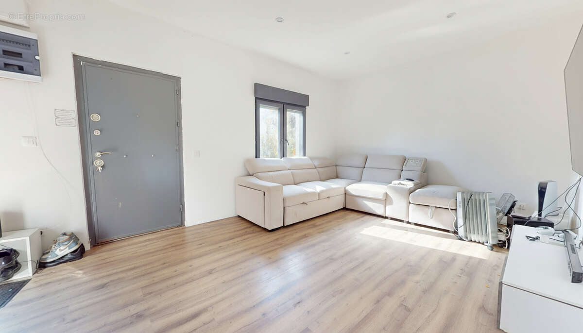 Maison à CARRIERES-SUR-SEINE