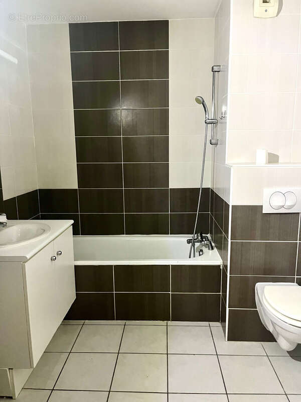 Appartement à LYON-8E