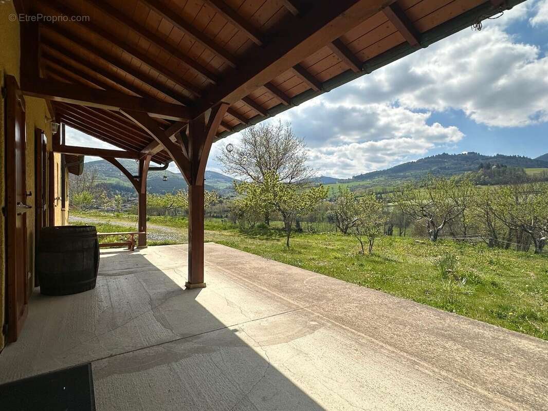 Maison à LES ARDILLATS