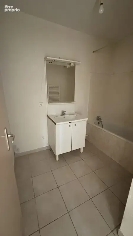 Appartement 2 pièces 50 m² à vendre à Montelimar (26200) - photo 6