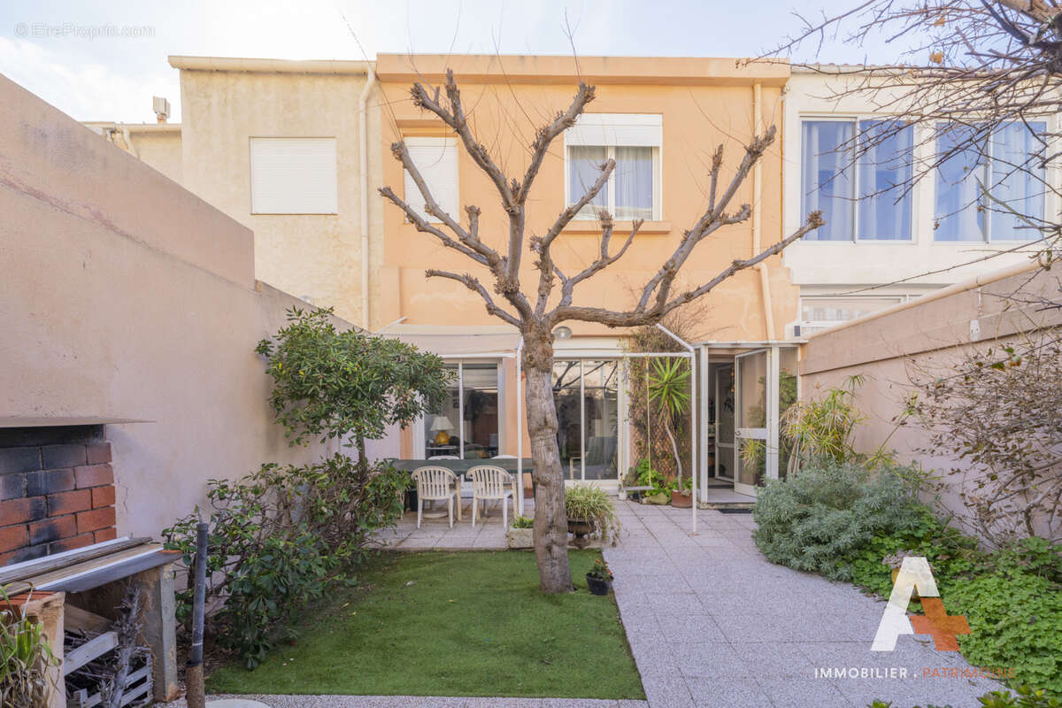 Maison à MARSEILLE-7E