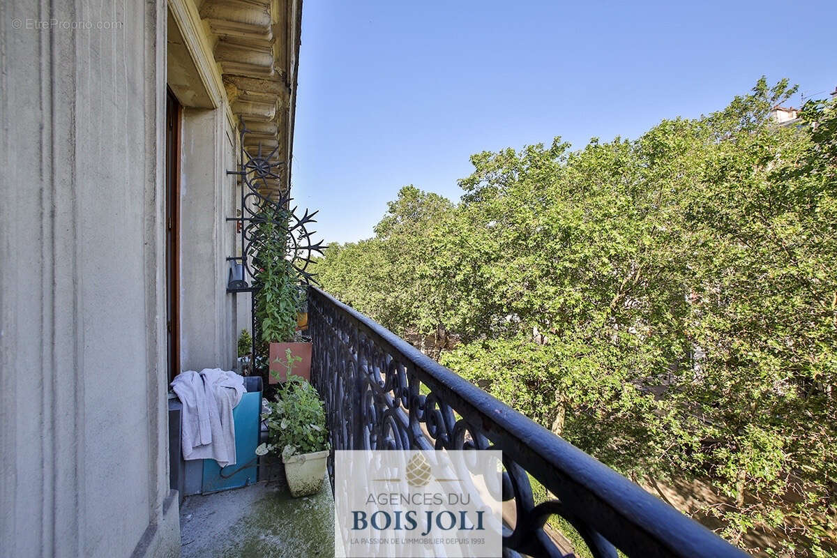 Appartement à PARIS-9E