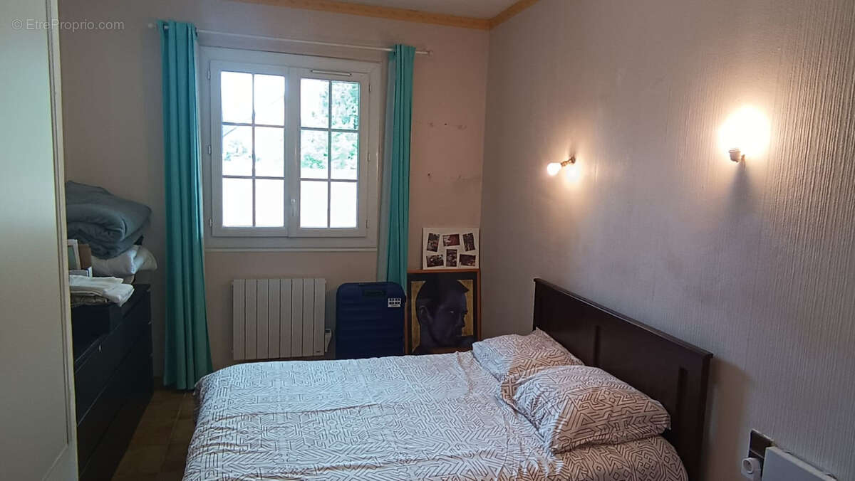 Maison à VILLEMOUSTAUSSOU