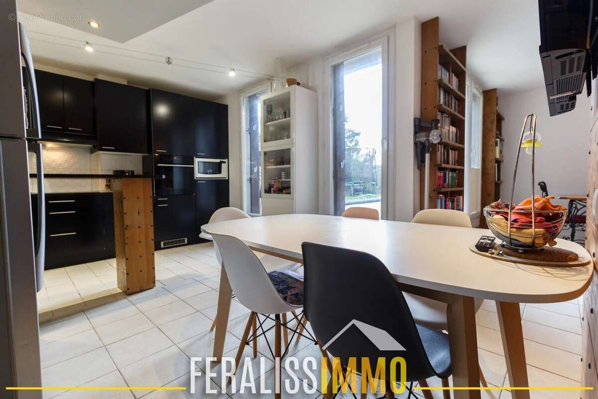 Appartement à ERAGNY