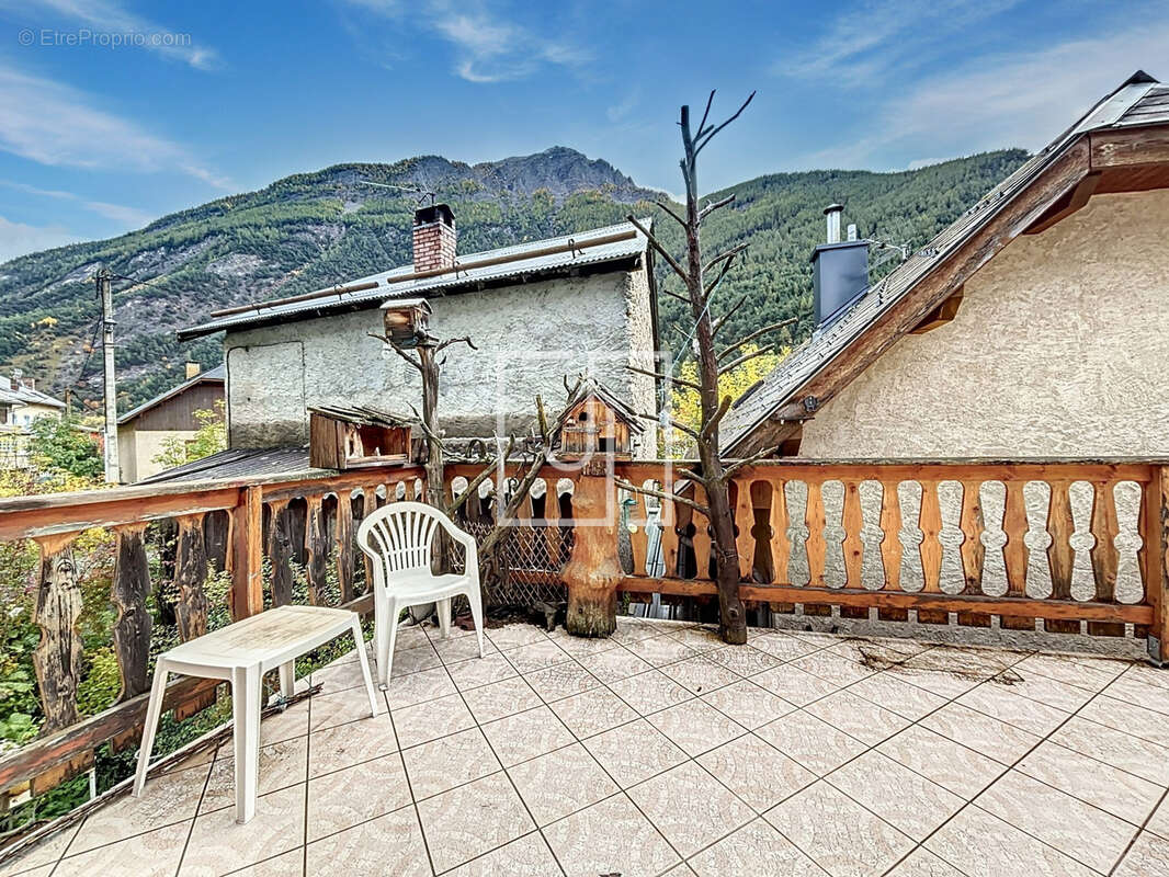 Maison à LA CONDAMINE-CHATELARD