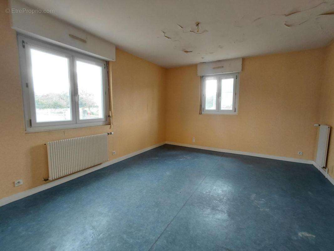 Appartement à COUPTRAIN