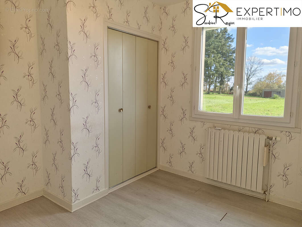 Maison à LAPEYROUSE