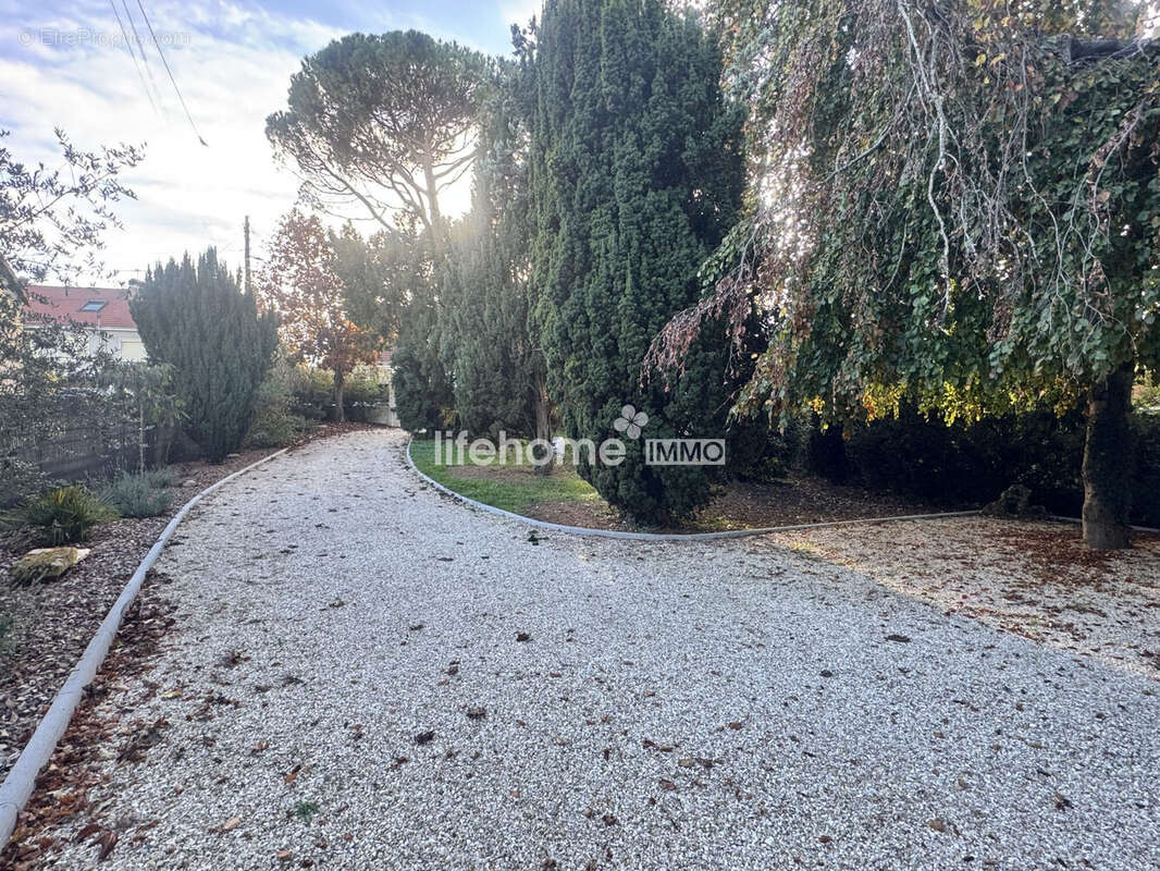 Maison à CHATEAUROUX