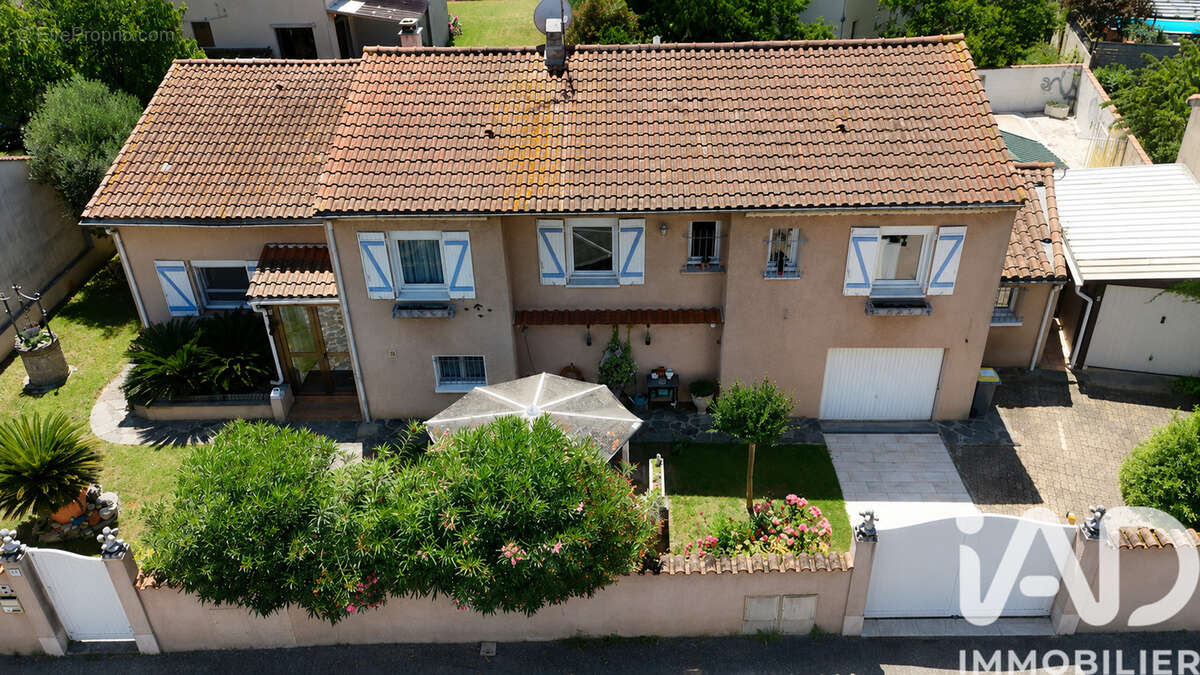 Photo 2 - Maison à CARCASSONNE