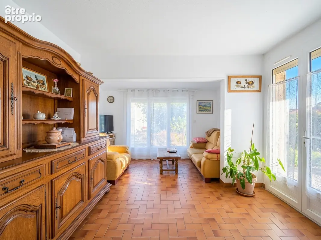 Tournefeuille - Maison T5 de 93 m² avec véranda, garage et jardin - photo 19