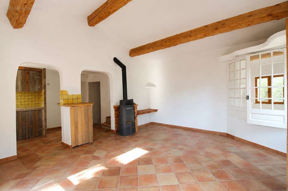 Maison à SAINT-MARTIN-DU-VAR