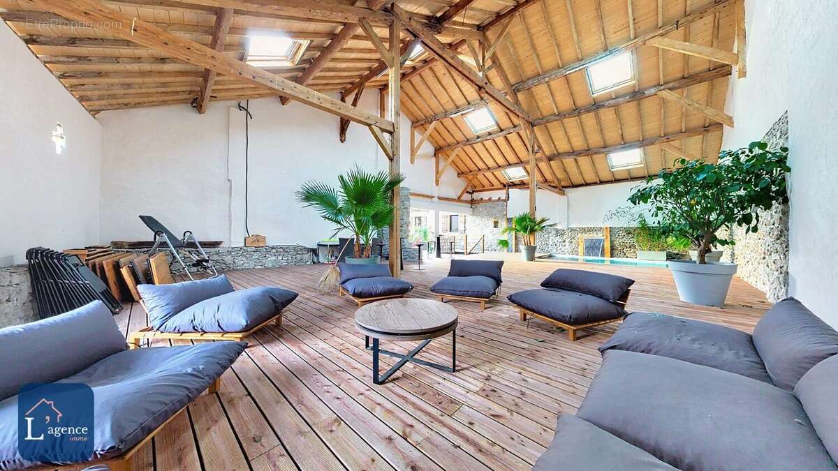 Maison à SCIEZ