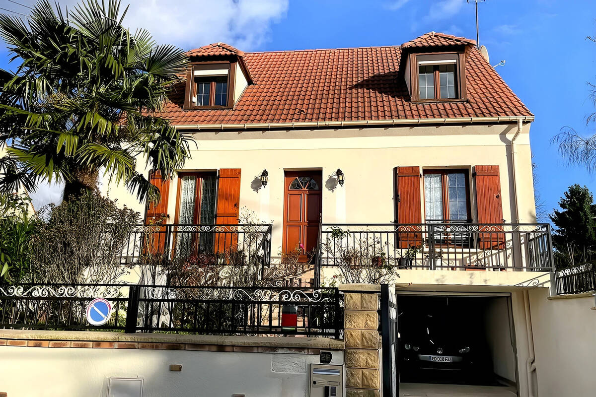 Maison à QUINCY-VOISINS