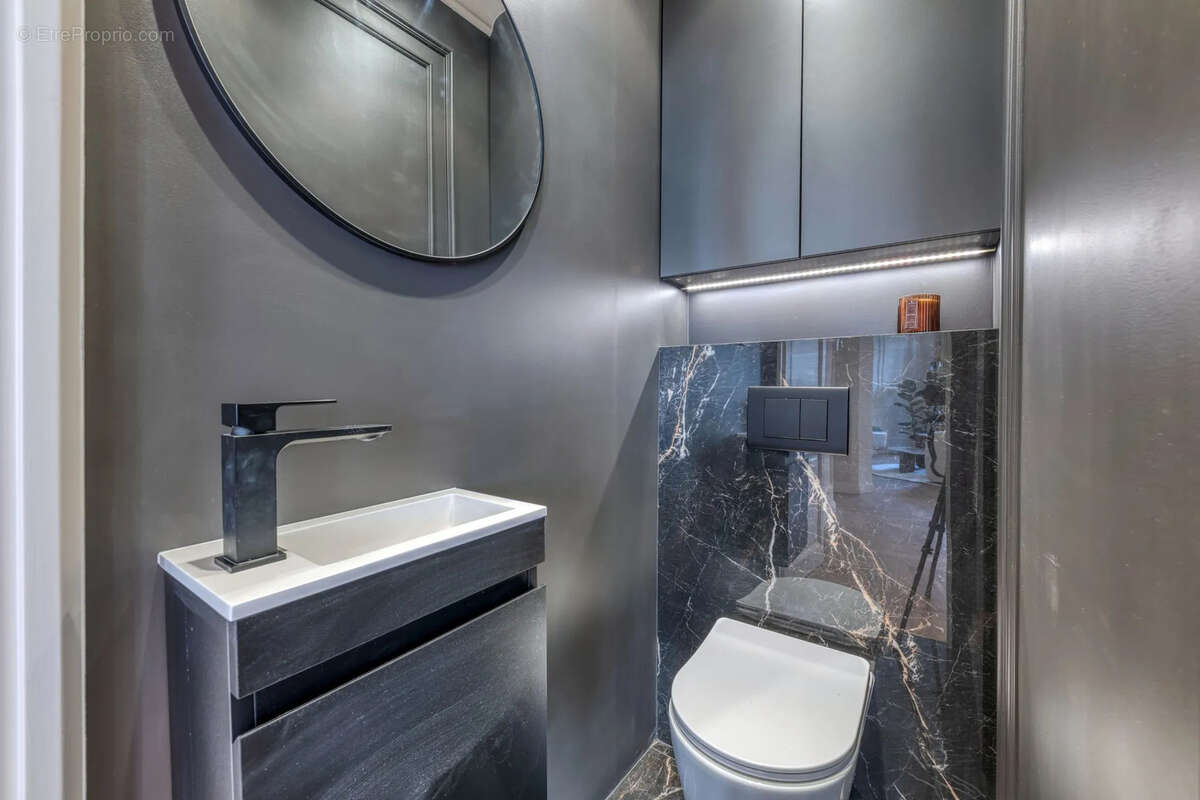 Appartement 87 m² à Nice  - photo 17